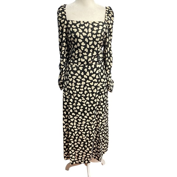 Ann Taylor Long Ruched Sleeve Dress Size 6 Black with Ivory Hearts Square Neck - Picture 9 of 10